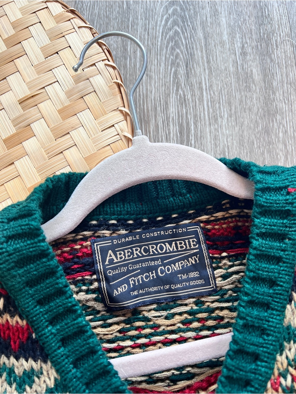 Vintage Abercrombie and fitch winter Nordic Christmas knit chunky sweater - Picture 2 of 6